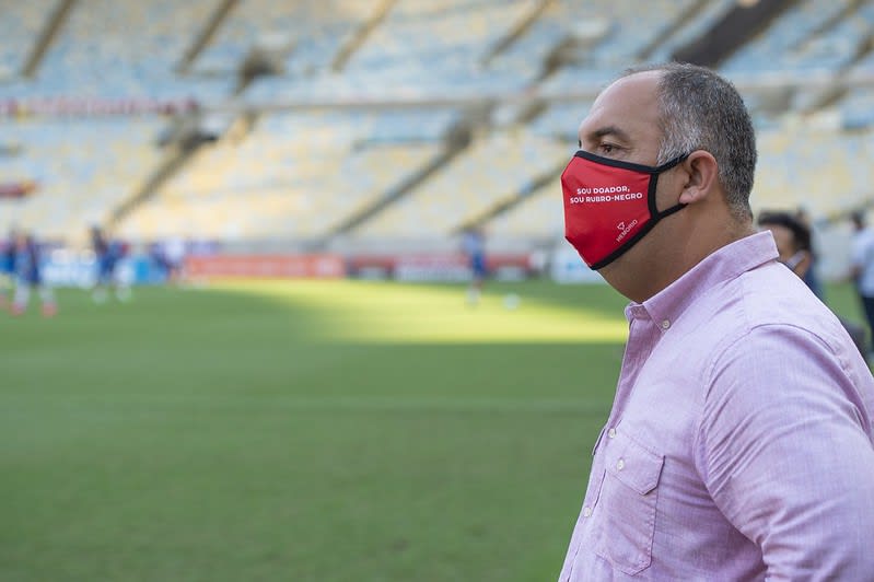 Goleada aumenta pressão no futebol do Flamengo; Braz irá conceder entrevista