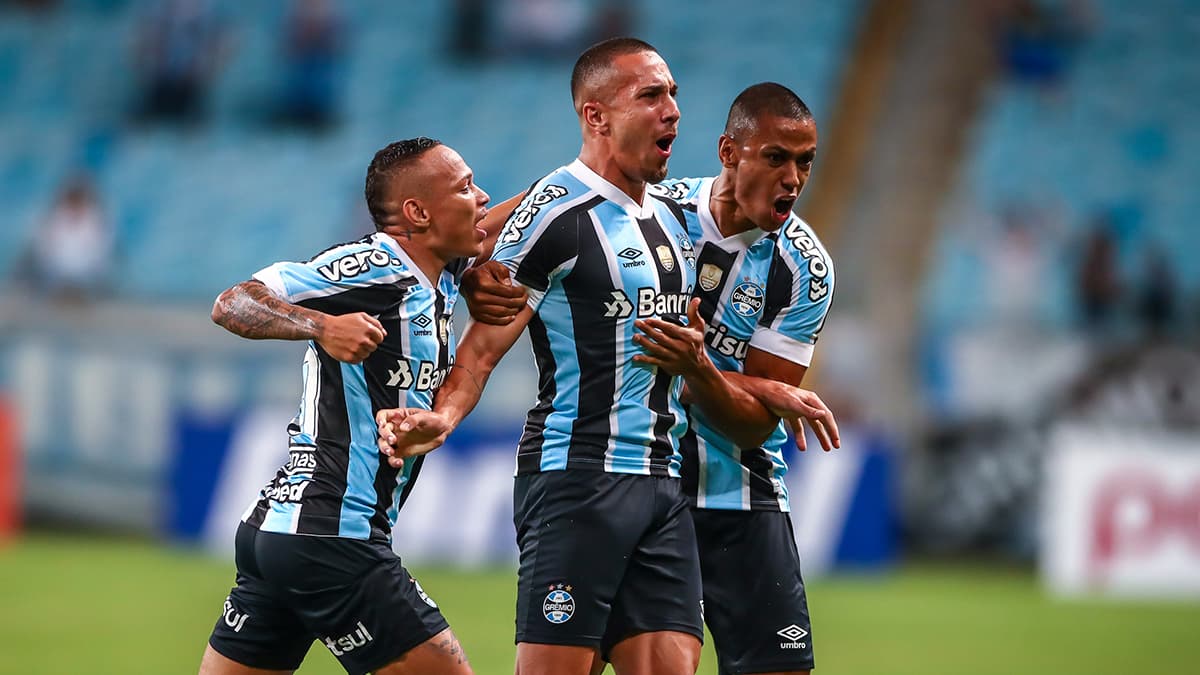 Atacante do Corinthians está de malas prontas para deixar o Brasil