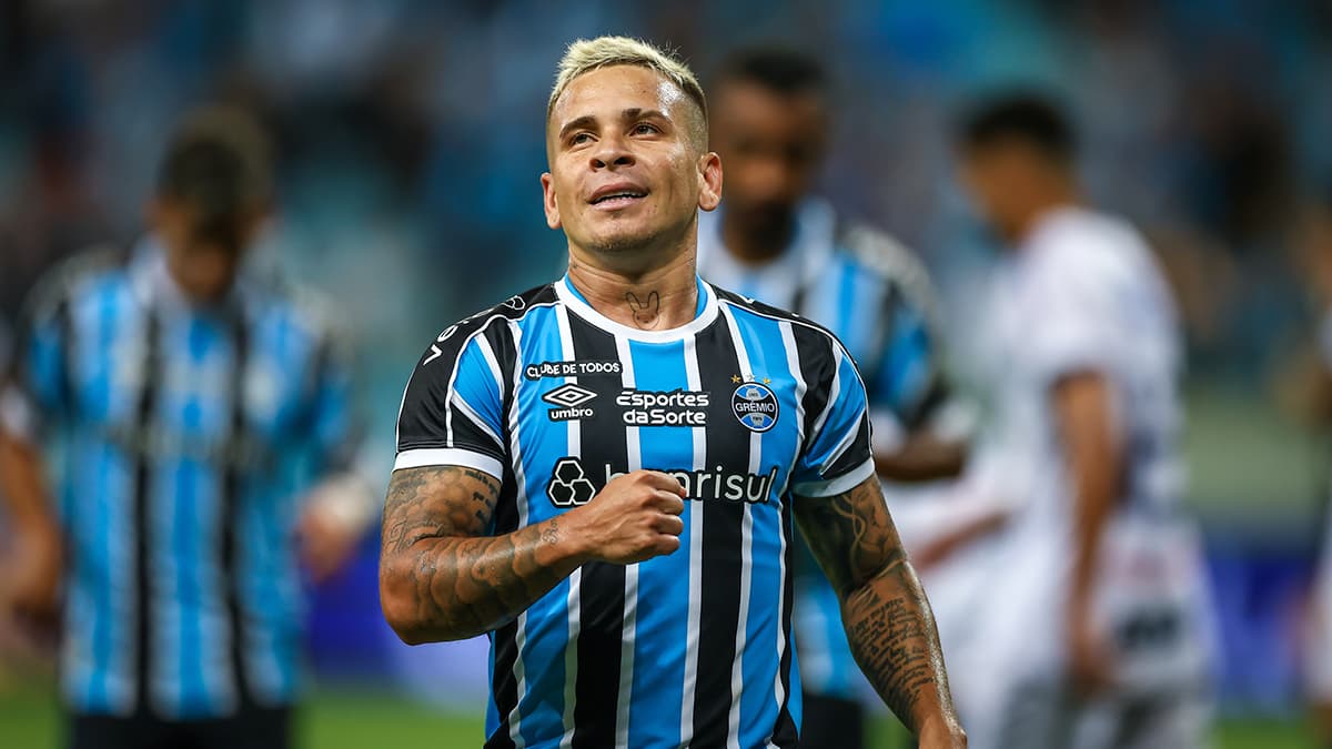 Grêmio busca tomar decisão sobre futuro de Soteldo