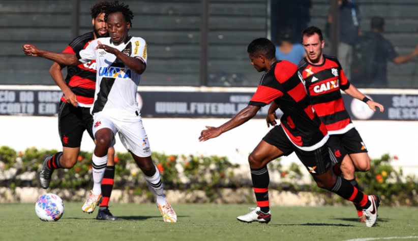 Em clássico tenso, Vasco teve mais fome que o Fla, diz Lédio Carmona