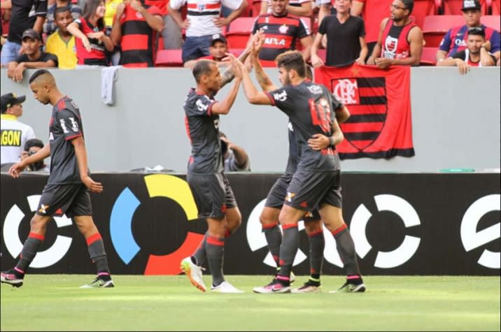 Editor do L! apontam evolução no Fla em empate com São Paulo