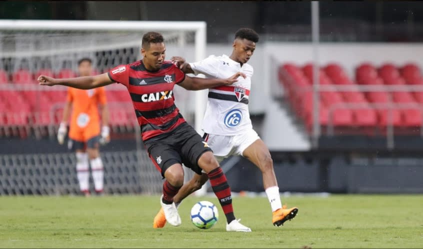 Flamengo vence São Paulo e abre vantagem na Copa do Brasil Sub-17