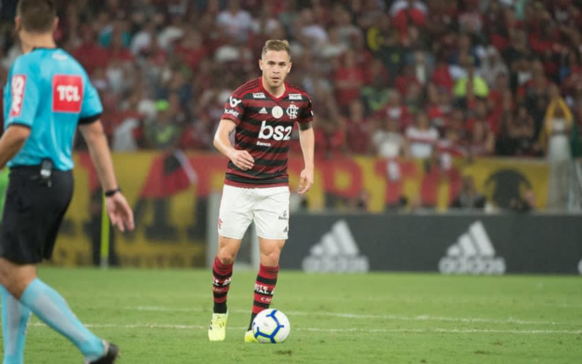 [COMENTE] Para você, o Flamengo deve liberar o volante Piris da Motta ao futebol turco?