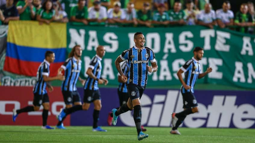 Confira a ficha técnica da partida entre Chapecoense 0x1 Grêmio pelo Brasileirão