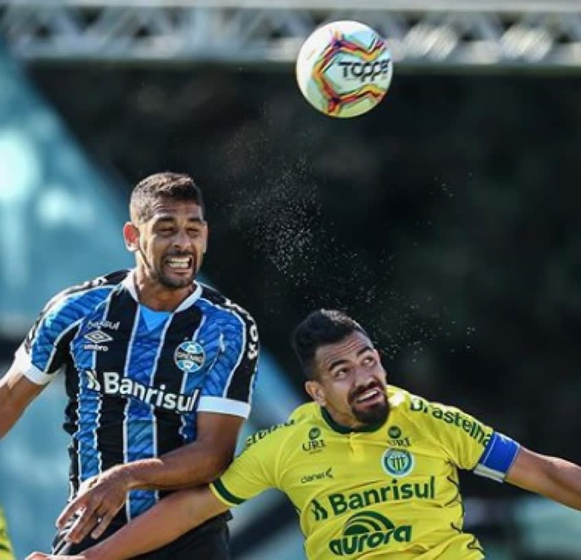 Técnico analisa empate do Grêmio