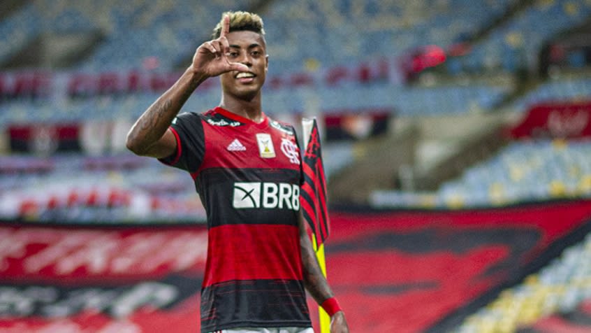 Flamengo recebe o Corinthians em tarde que promete ser histórica