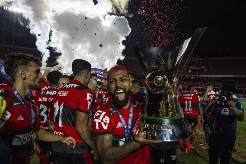 Gabigol diz que Flamengo é Real Madrid brasileiro e jornalista rebate: Tem que remar muito