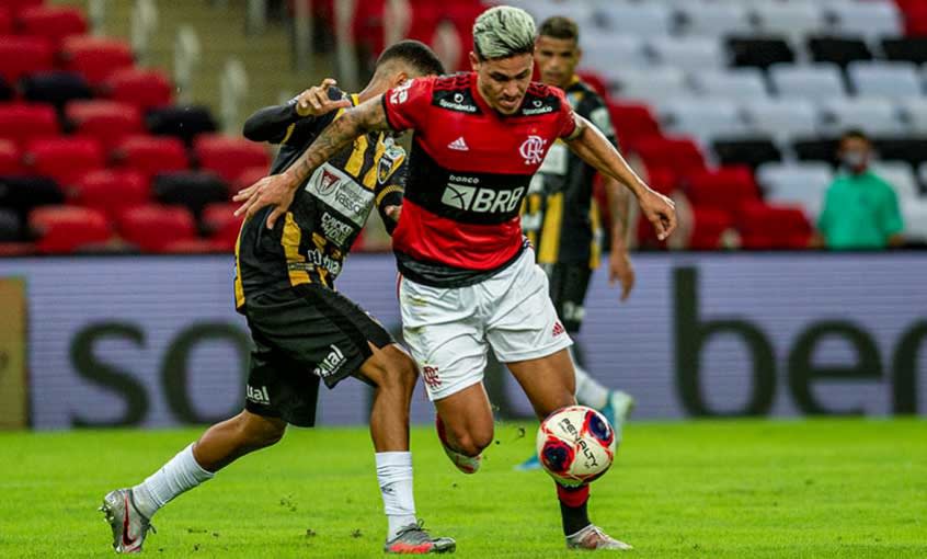 Jogamos bem, soubemos respeitar o adversário, afirmou Pedro sobre goleada do Flamengo