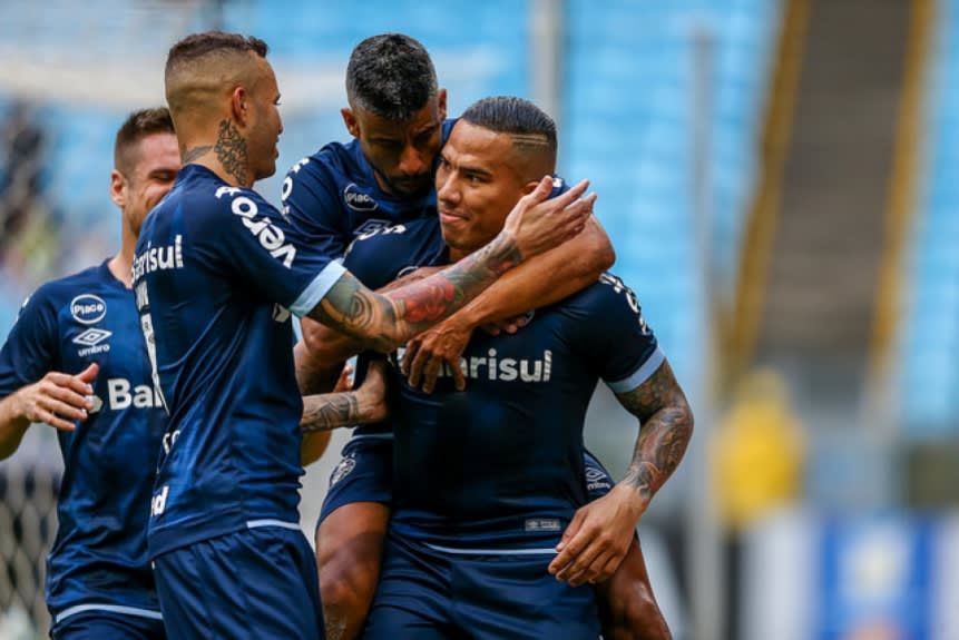 Após goleada, chances de título do Grêmio aumentam no Brasileirão