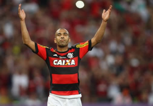 Agora na Ponte, Sheik reencontra o Flamengo após criticar Zé e Mozer