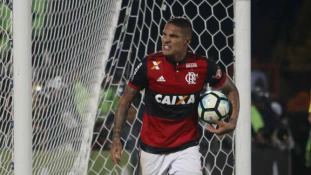 Flamengo chega ao terceiro jogo sem vitória mas tenta manter confiança