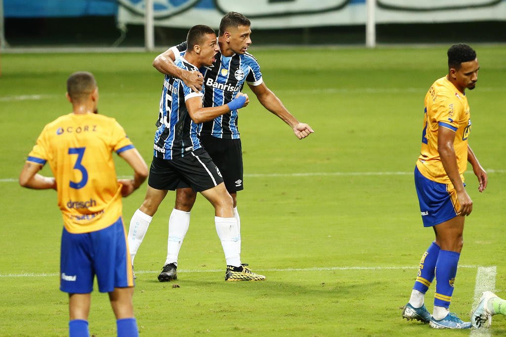 De olho no Gauchão e Libertadores, o que vale o Gre-Nal para o Grêmio