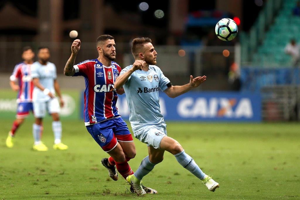 Grêmio terá três desfalques contra o Fluminense no domingo