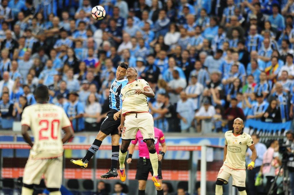 Grêmio perde para o Barcelona-EQU, mas garante vaga na final da Libertadores