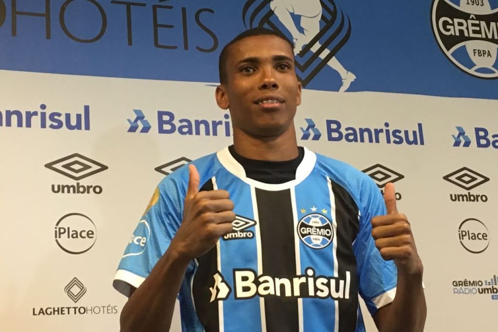 Com a estreia de Madson, Grêmio está definido para enfrentar o Caxias