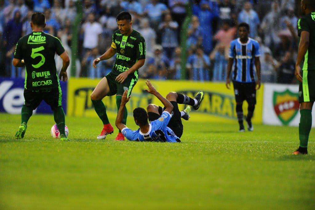 No Z-2, Grêmio não tinha uma arrancada tão ruim no Gauchão desde 2005