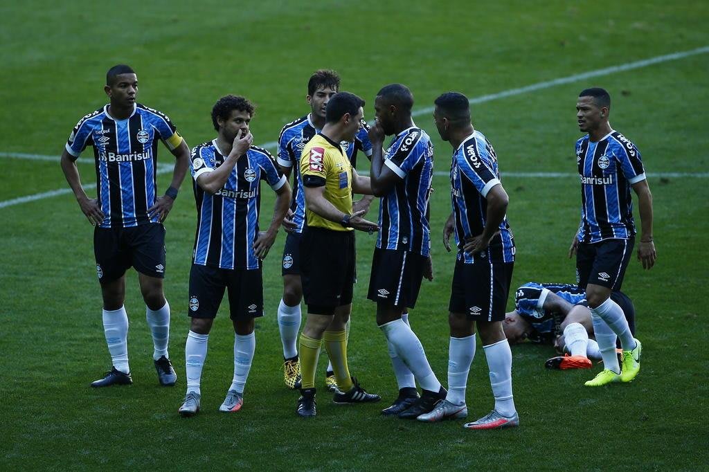 Não assistiu ao jogo? Leia aqui o resumo e a ficha técnica da partida entre Grêmio e Palmeiras pelo Campeonato Brasileiro