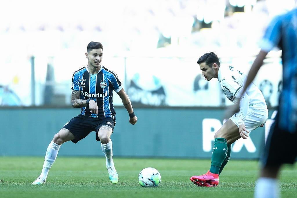 Diogo Barbosa avalia início com a camisa do Grêmio