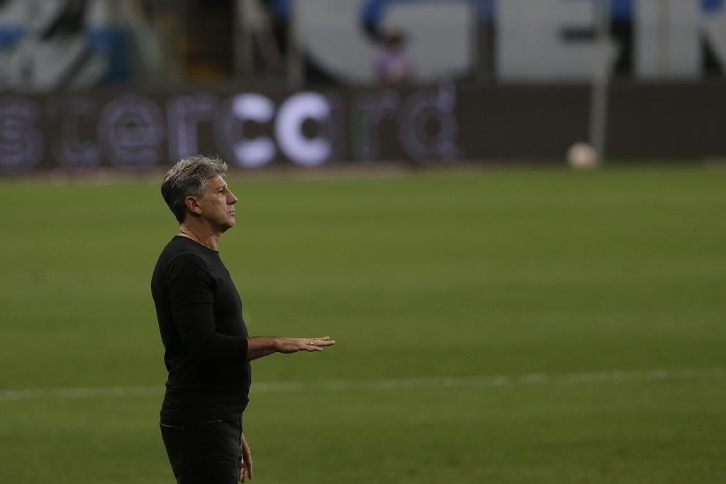 Churín e Renato Gaúcho concedem entrevista coletiva após classificação do Tricolor na Libertadores; assista