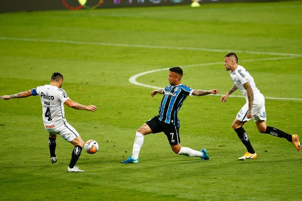 [COMENTE] Como você avalia o desempenho do Grêmio no primeiro duelo diante do Santos?
