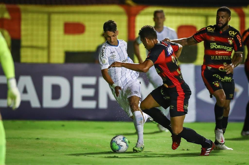 Atlético-MG x Grêmio: Hulk e Suárez colecionam semelhanças antes de  confronto direto, futebol