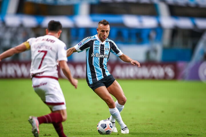 Notas da partida: Ferreira e Rafinha comandam vitória do Grêmio sobre o Lanús