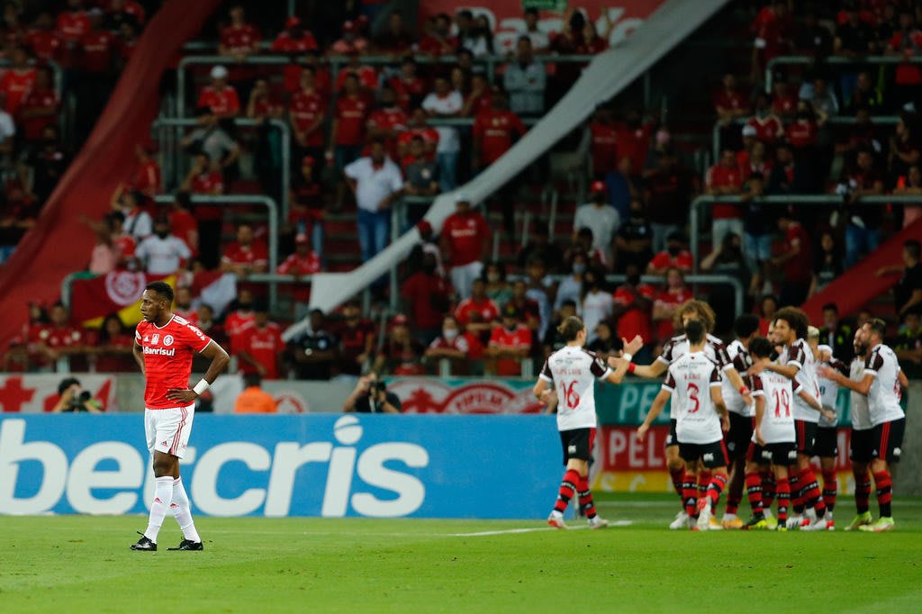 Melhores momentos: Internacional 1x2 Flamengo | 34º rodada do Brasileirão 2021