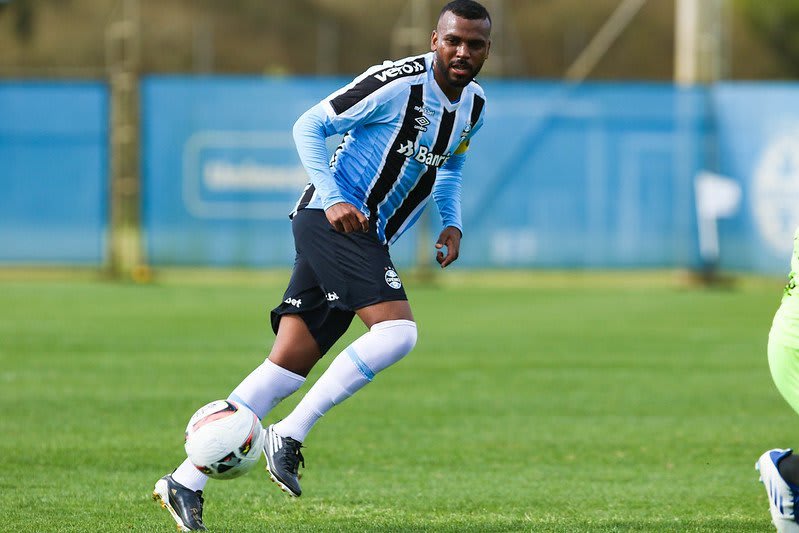 Últimas do grêmio:futuro de Leonardo Gomes, a indefinição de Kannemann e mais e mais