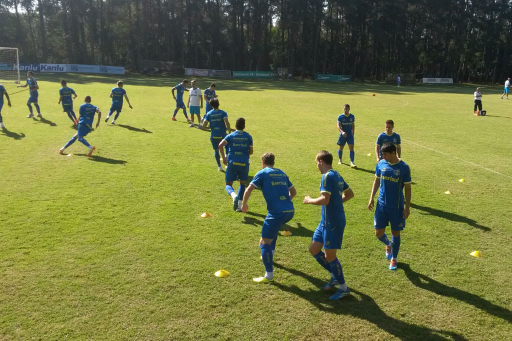 Pequena presença de gaúchos indica público reduzido em amistoso do Grêmio