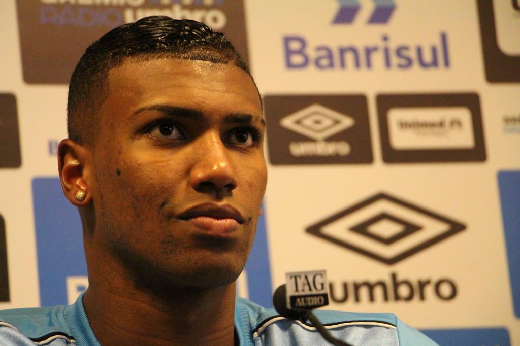 Walace espera ver o Grêmio com saída de bola rápida e malandragem no Gigante de Arroyito