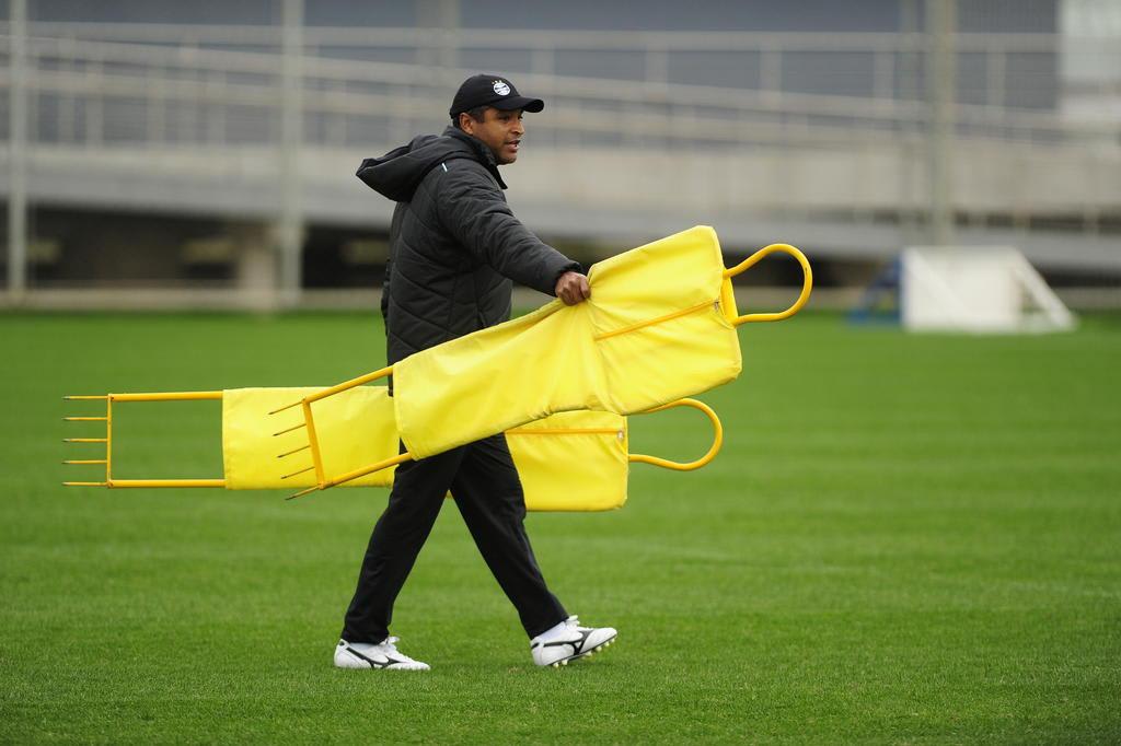 Grêmio tem manual para espantar o azarão Santa Cruz na Arena