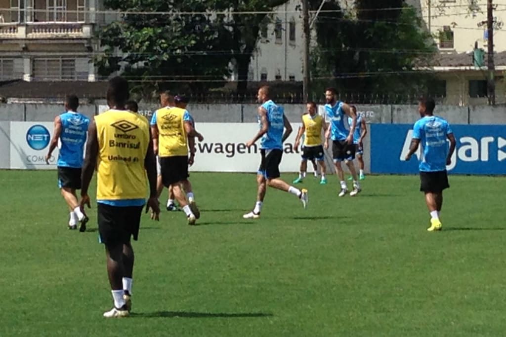 Com possibilidade de pênaltis, Grêmio treina cobranças para enfrentar o Palmeiras