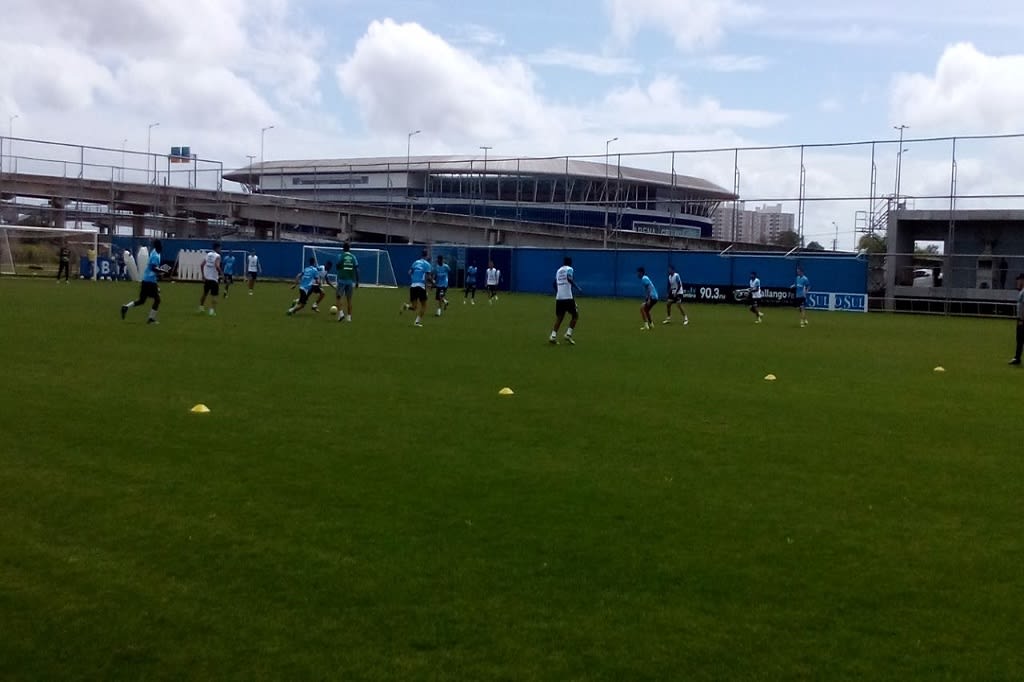 Grêmio abre a semana da final com trabalho técnico no CT Luiz Carvalho