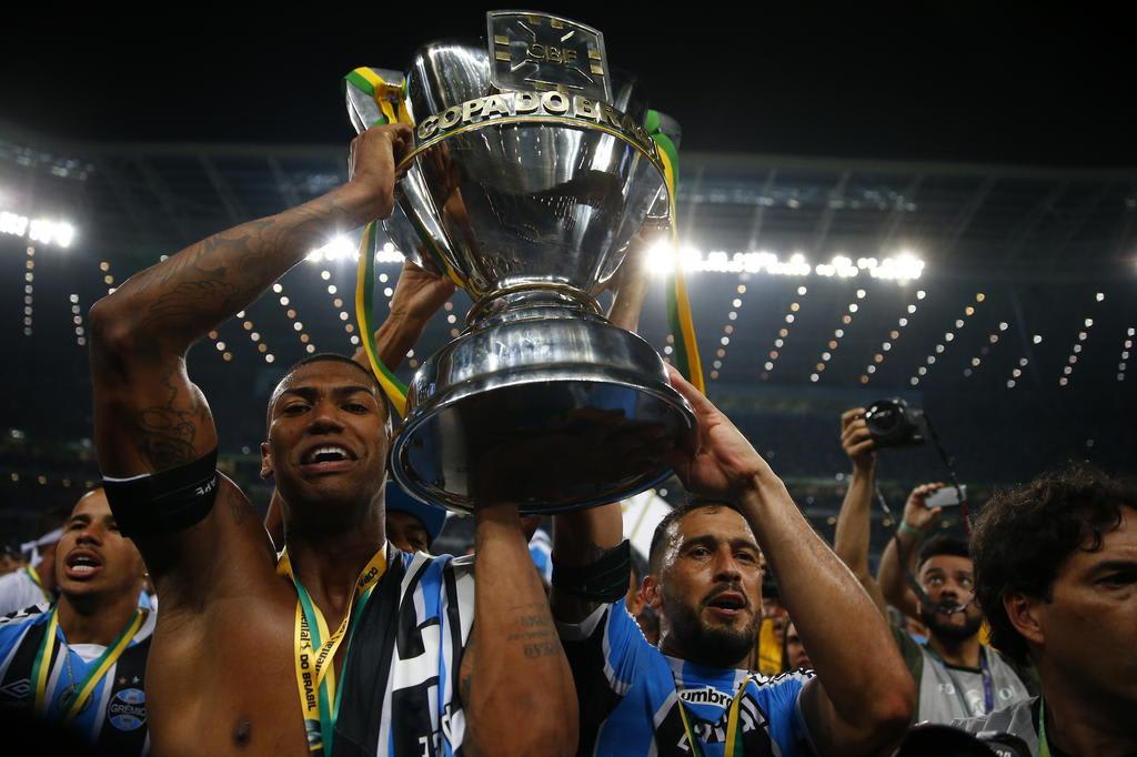 Memorial do Grêmio é preparado para receber quinta-feira o primeiro troféu da era Arena