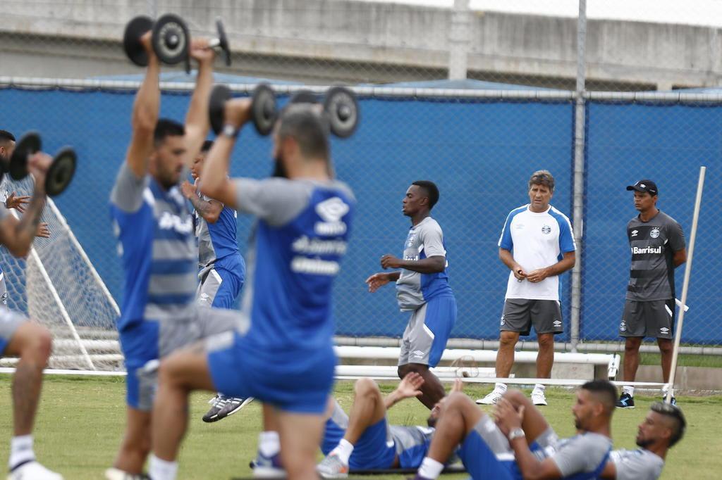 Primeiro esboço de time titular do Grêmio será conhecido neste sábado