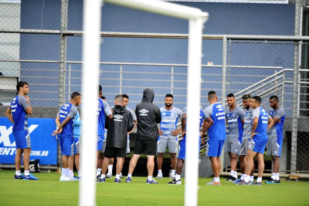 Para alçar voos mais altos, Grêmio não precisa dos jogadores que está contratando