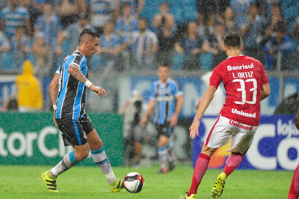 Pelo Twitter, Grêmio dá parabéns pelo aniversário do Inter