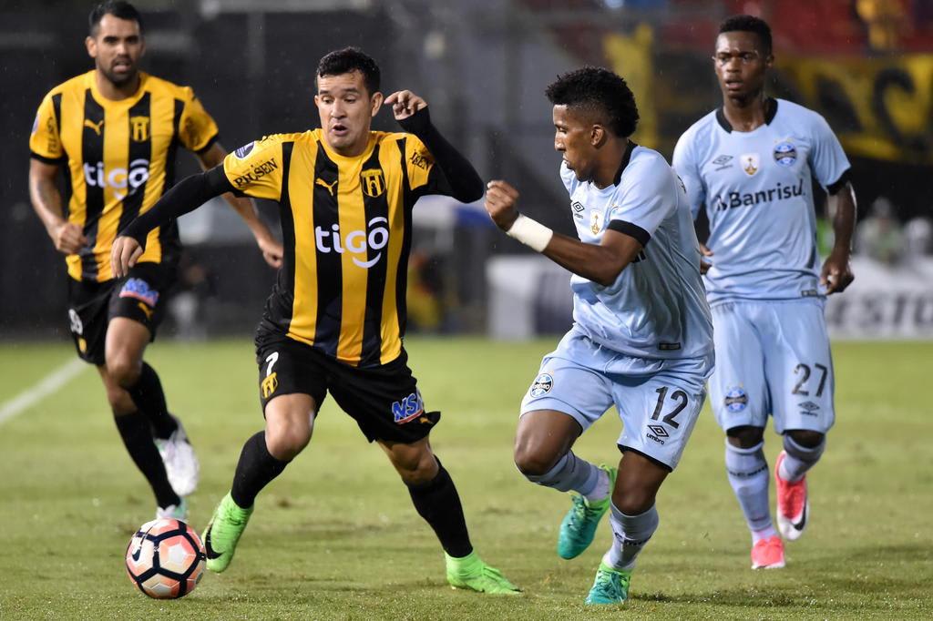 O objetivo foi atingido, diz Bolzan após empate do Grêmio no Paraguai