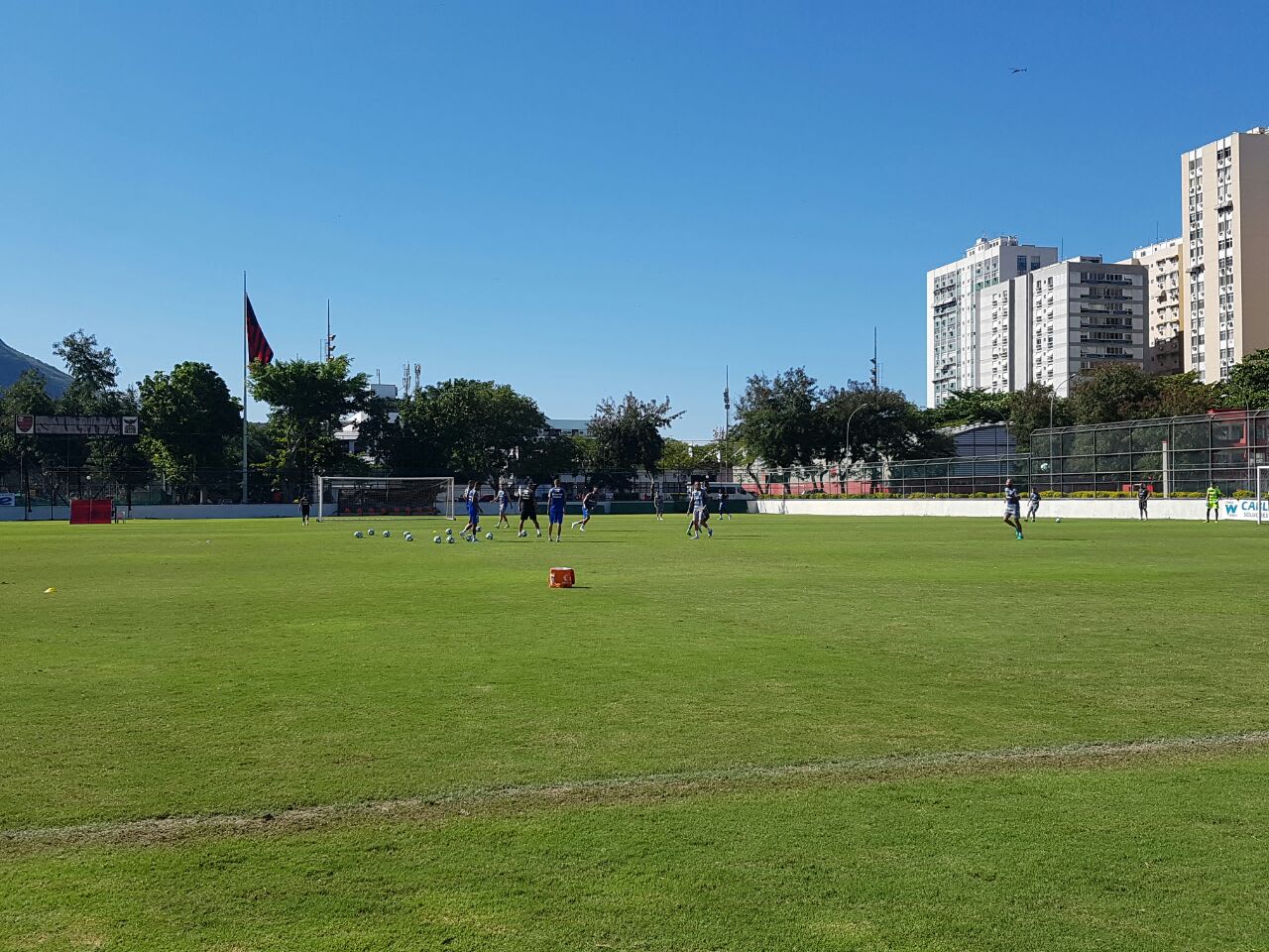 Com ênfase nos chutes a gol, Grêmio encerra preparação no Rio para o jogo contra o Cruzeiro