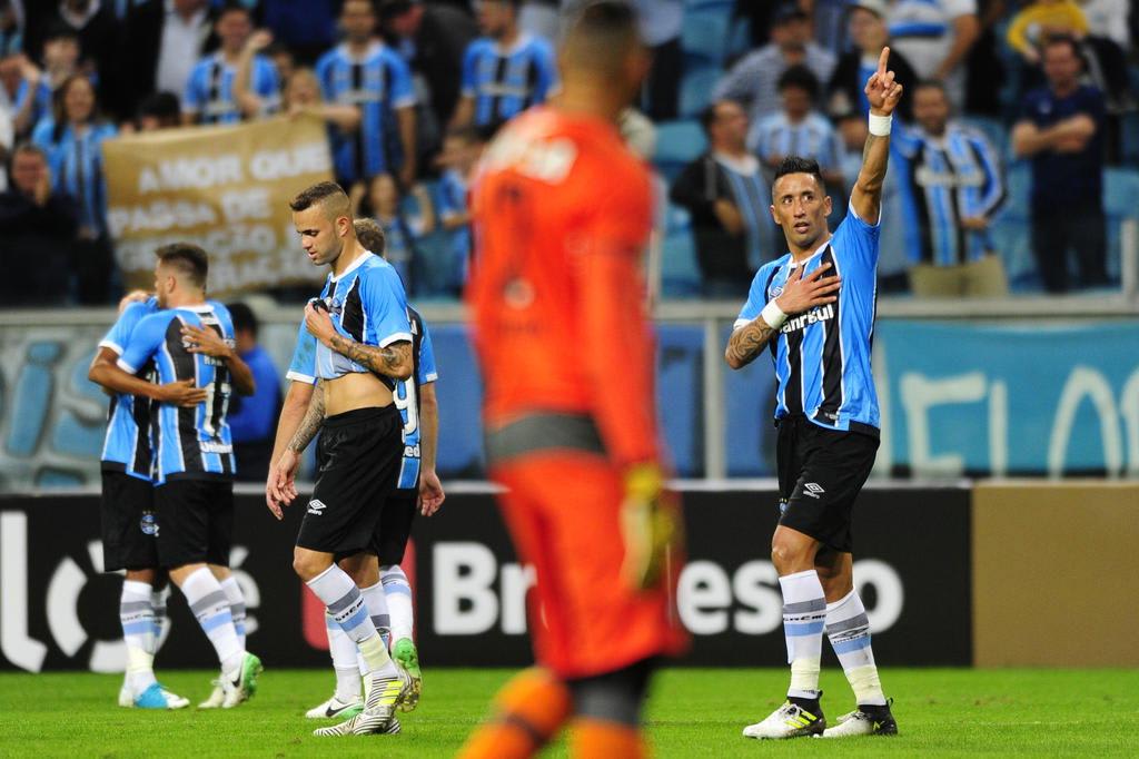 É bom aproveitar esta fase, comenta Barrios após goleada sobre o Atlético-PR