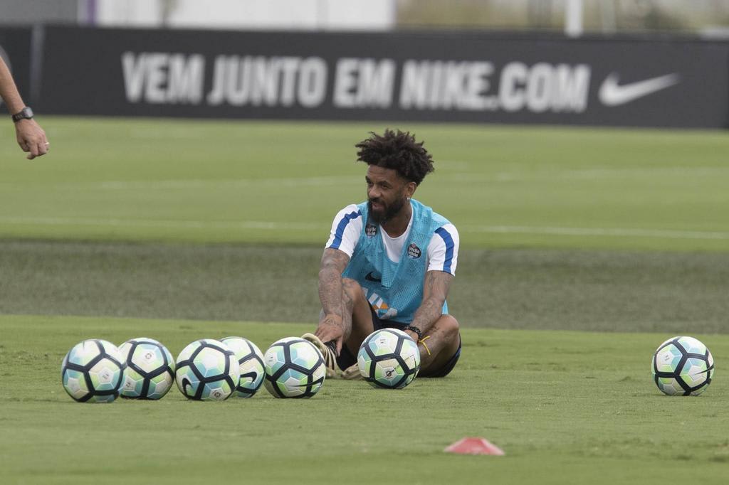 Grêmio dividirá salários de Cristian com Corinthians durante empréstimo