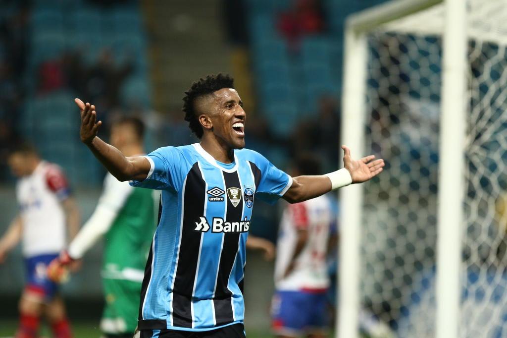 Bruno Cortez está fora de Vasco x Grêmio no próximo sábado