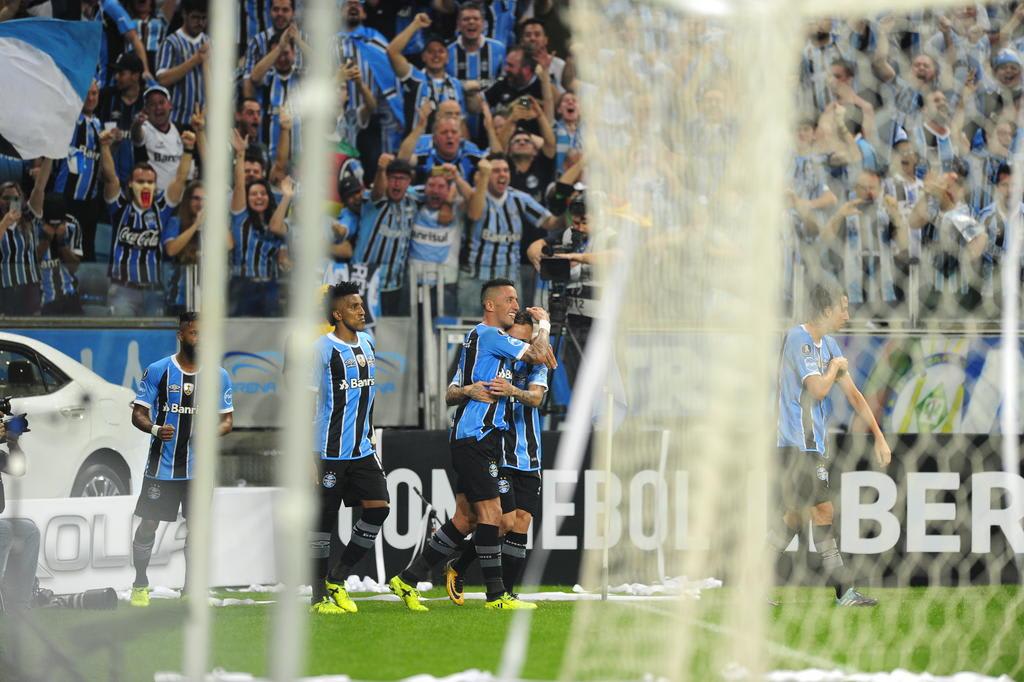 Pela sexta vez em sua história, Grêmio avança à fase de semifinal da Libertadores