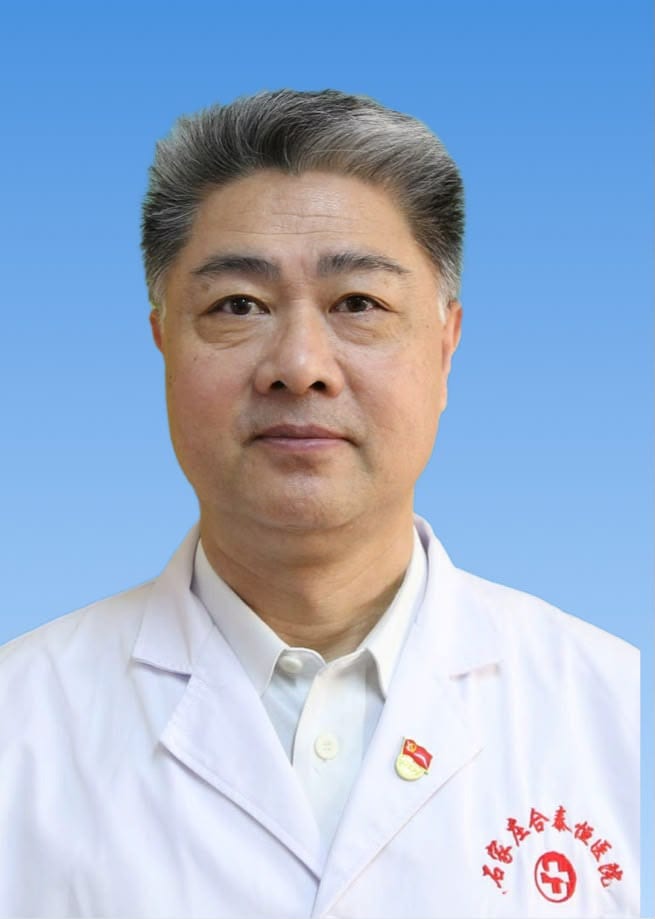 Experienced nephrology specialist at an international kidney hospital in China treating chronic kidney disease and kidney failure.