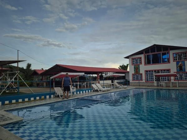 Piscina 6