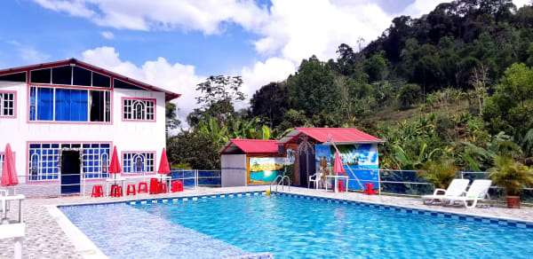 Piscina 7