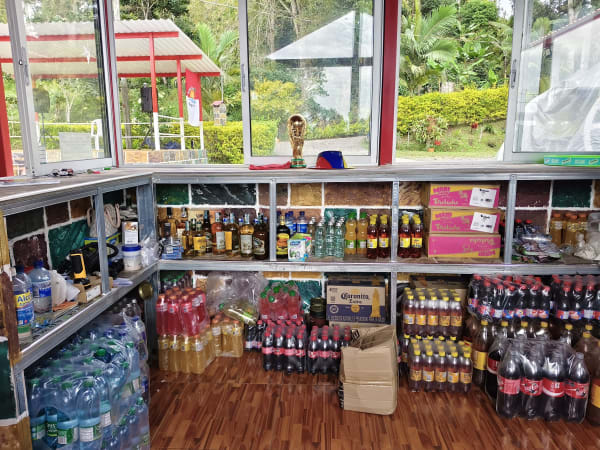 Tienda bar 2