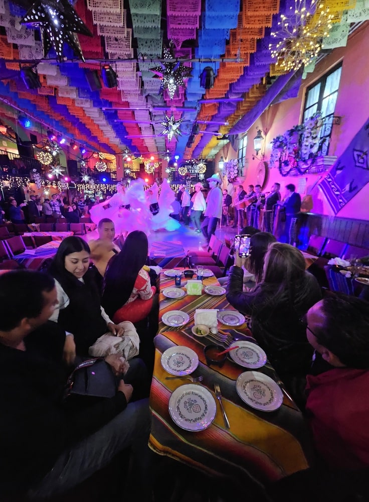 Tour Noche Mexicana en Garibaldi