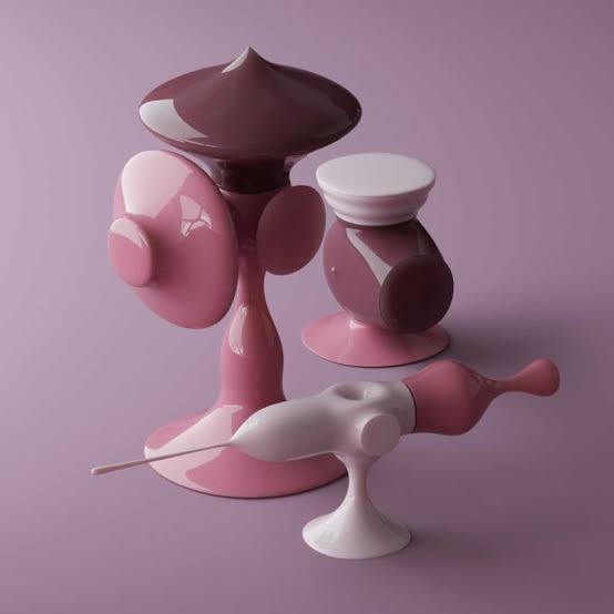 Figurines