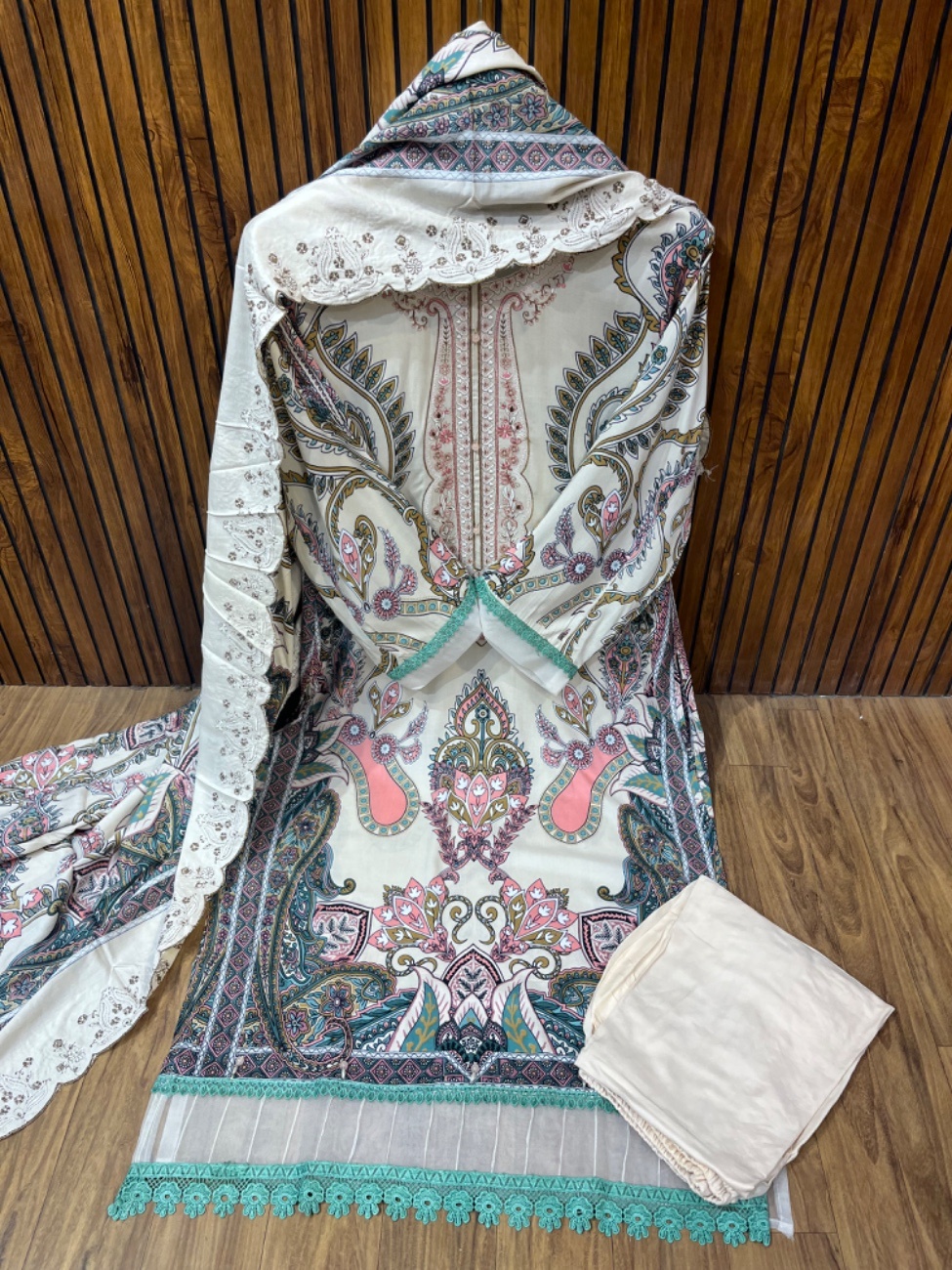 image-0